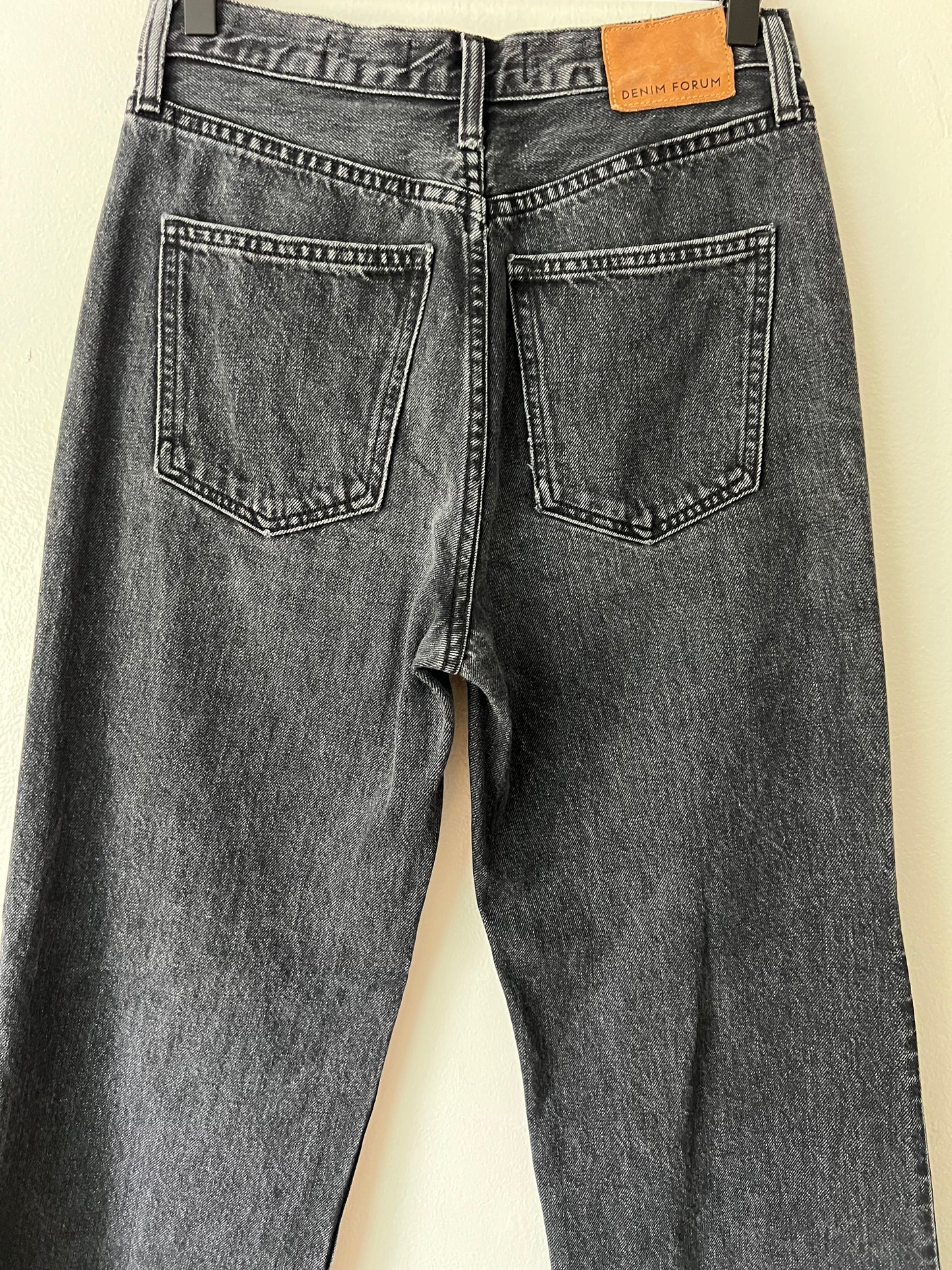 Aritzia Denim Forum The Farrah High Rise Wide Leg Jean