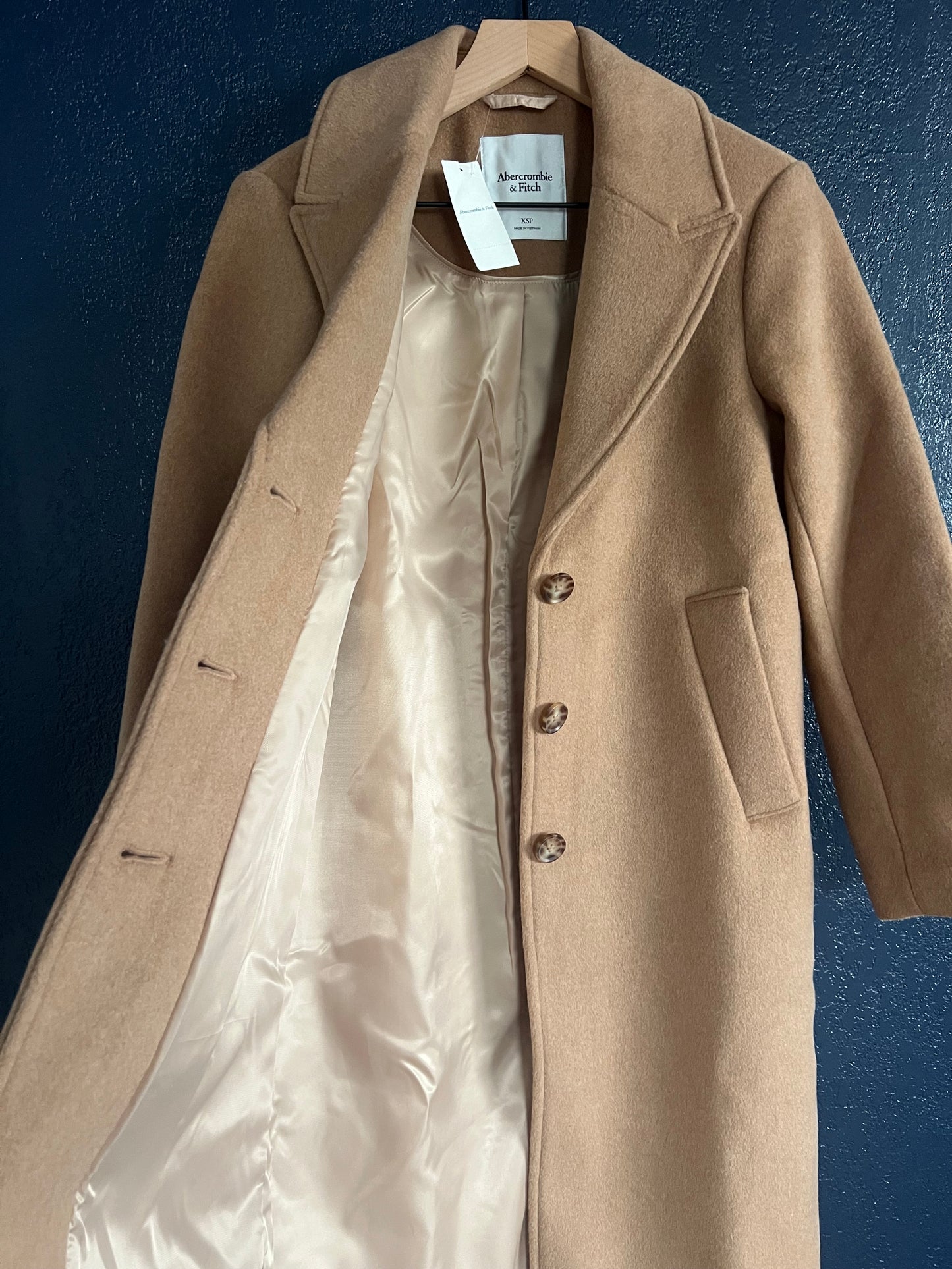 Abercrombie & Fitch Wool-Blend Tailored Topcoat in Camel