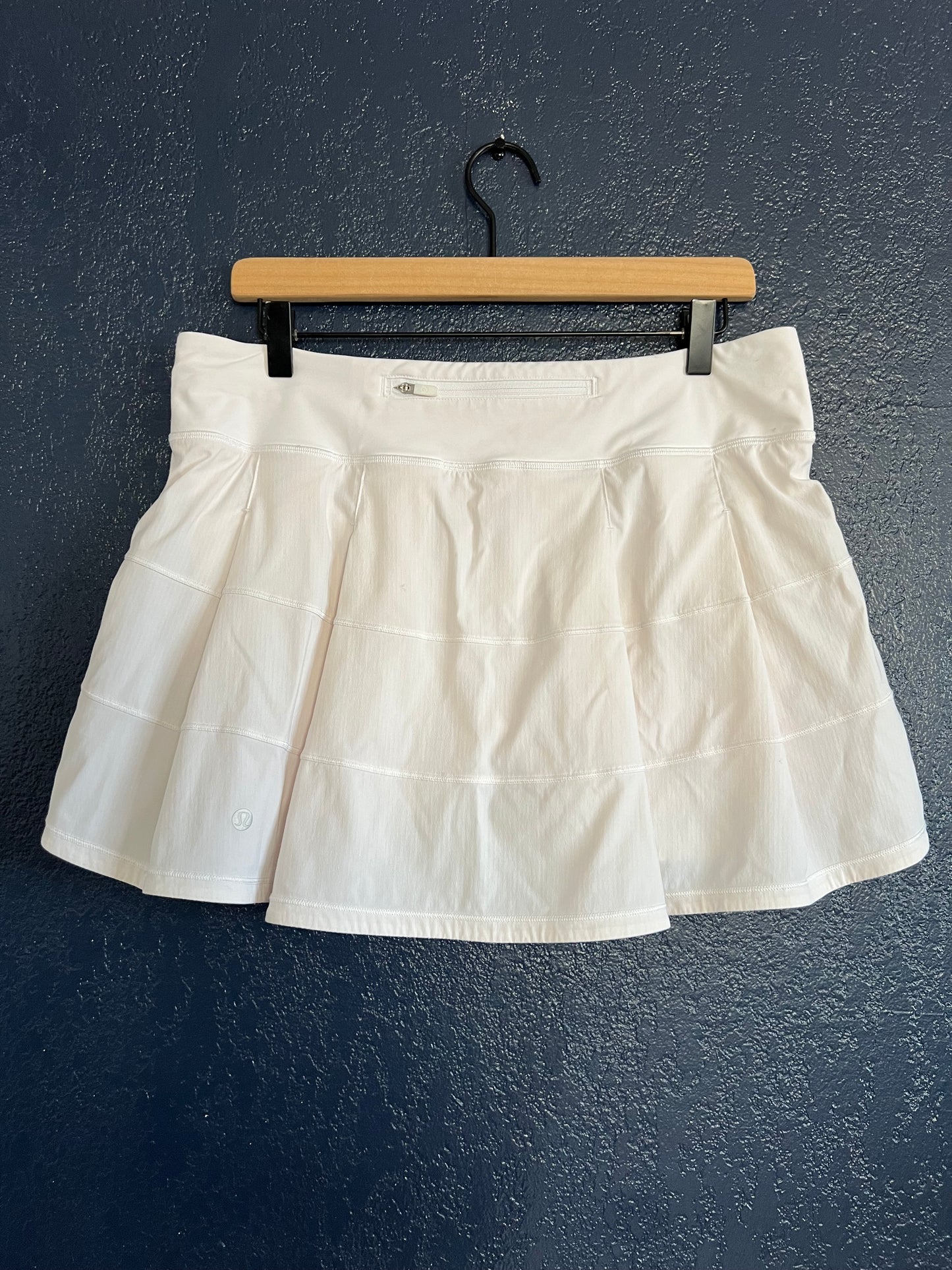Lululemon Pace Rival Mid-Rise Skirt
Long