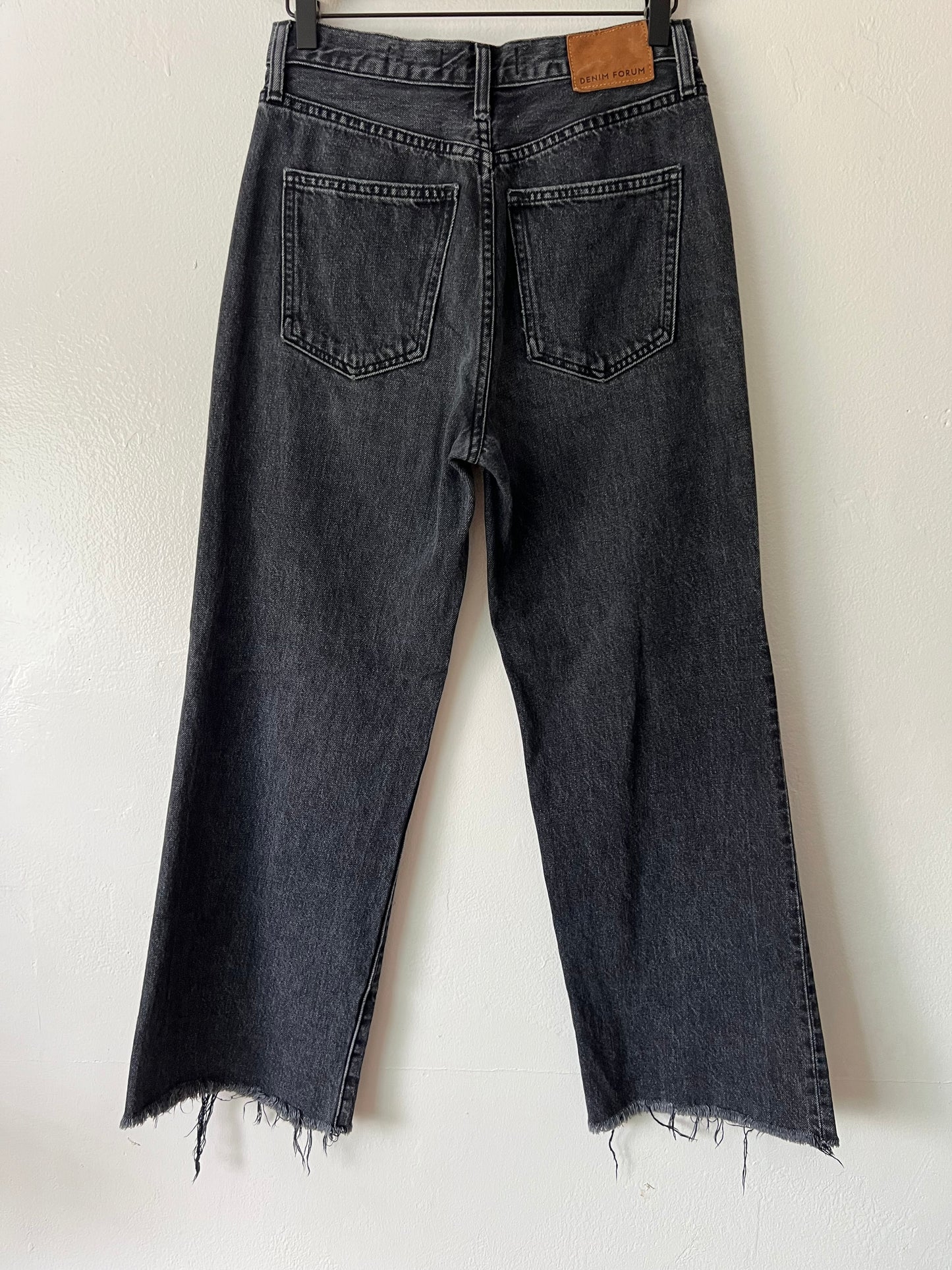 Aritzia Denim Forum The Farrah High Rise Wide Leg Jean