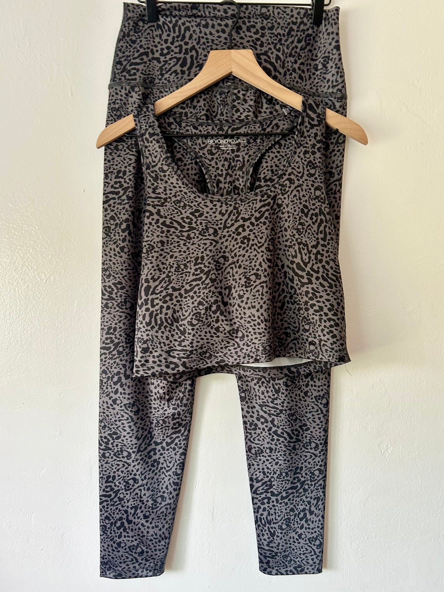Beyond Yoga High Waist Gray/Black Leopard Leggings and Top Set