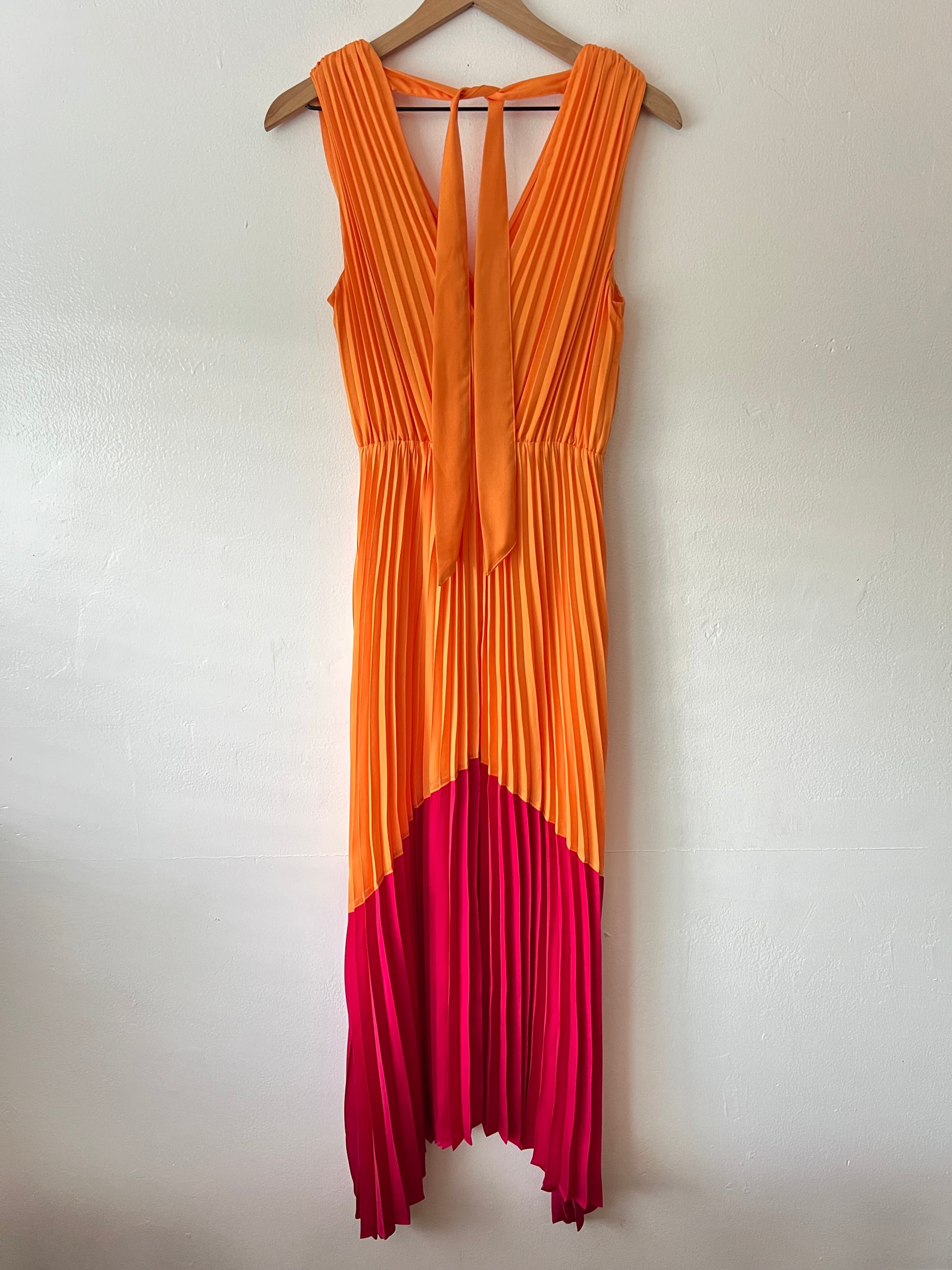 Express Color Block Satin Accordion Pleated Maxi Dress – Choose Goodfinds