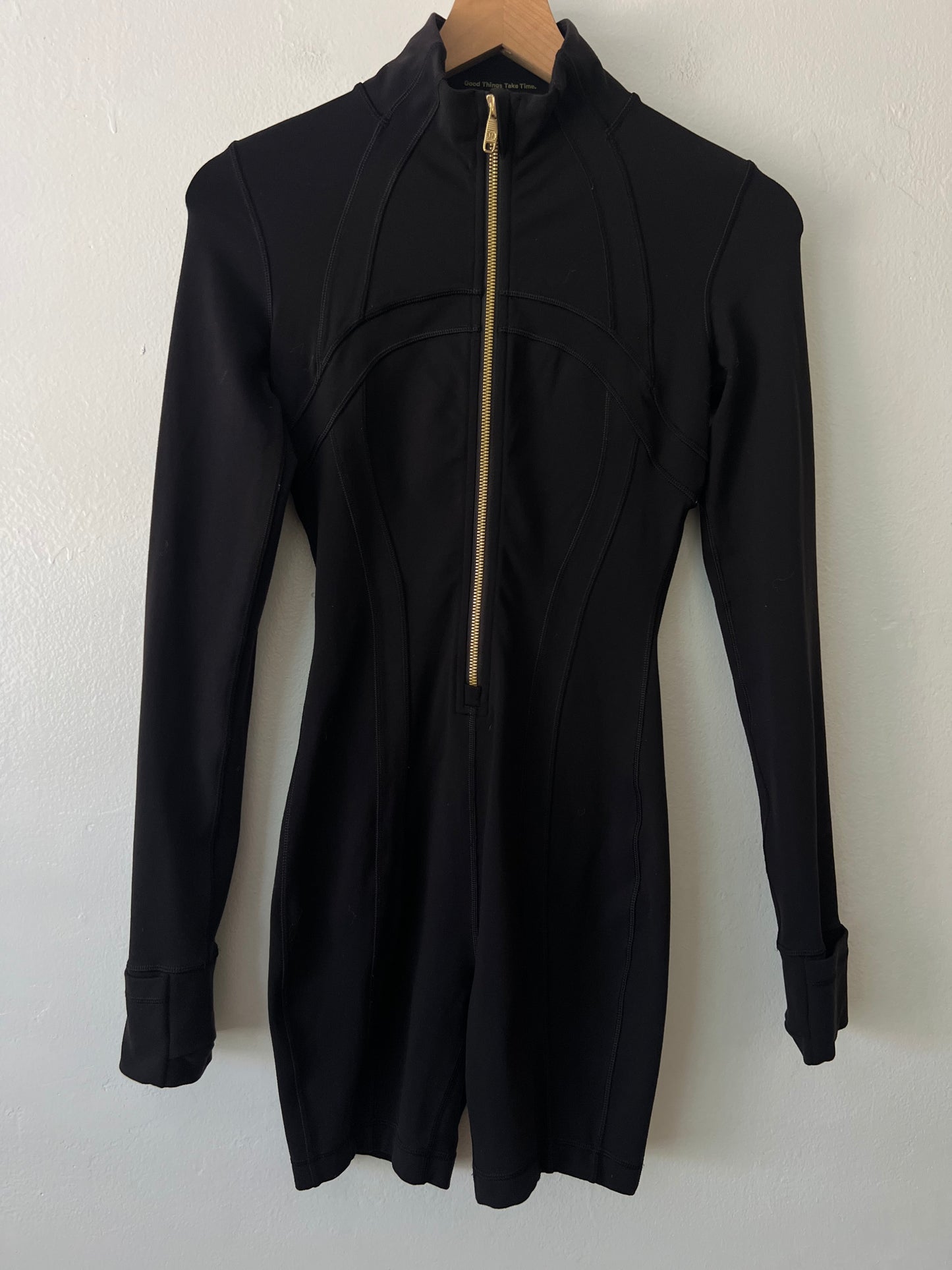 Lululemon Define Long Sleeve Bodysuit