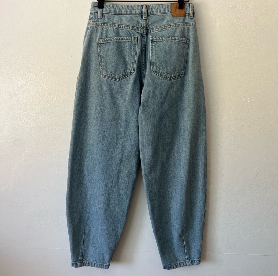 Zara High Waisted Ballon Jeans