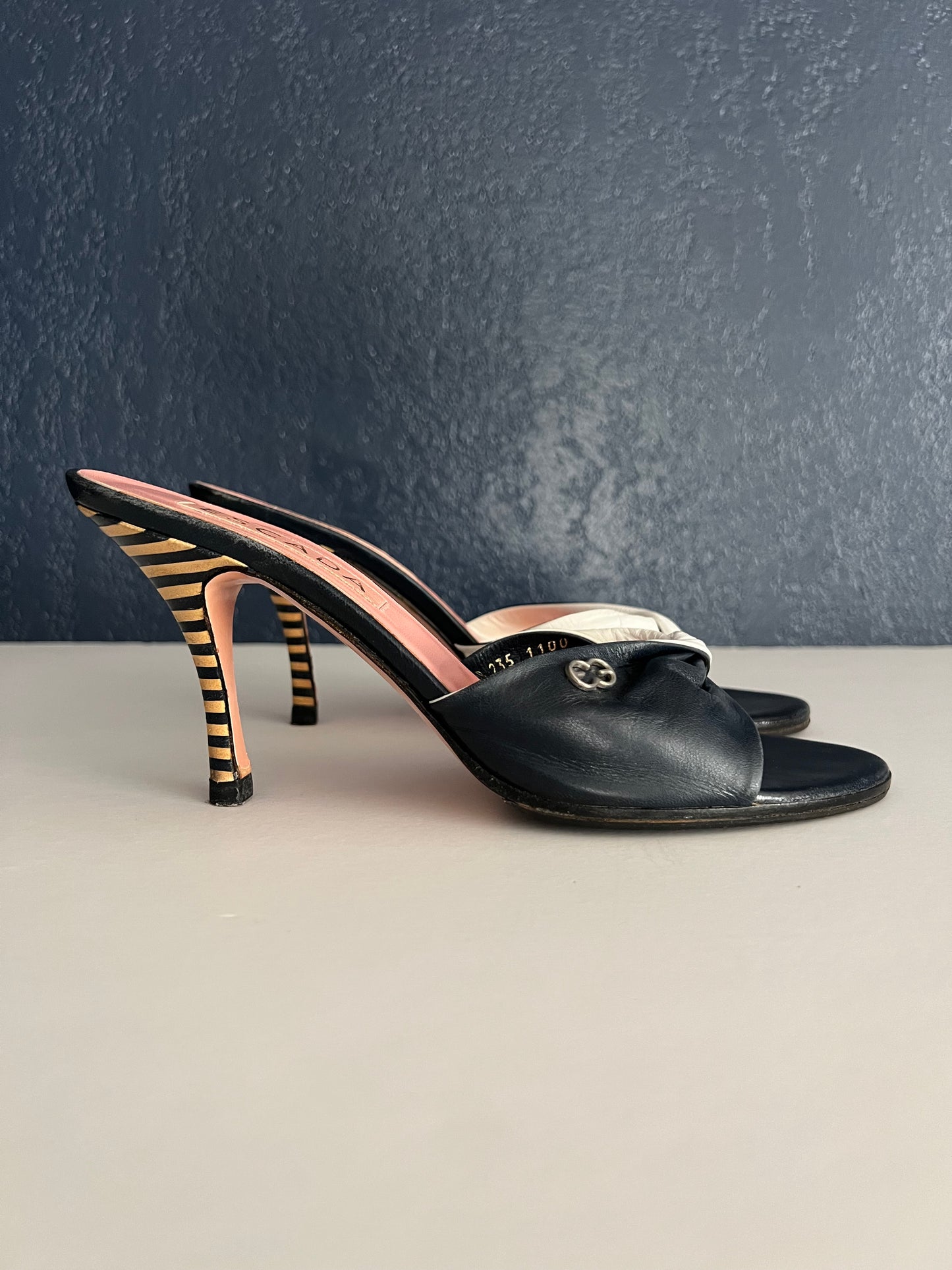 Vintage Escasa Blue & White Twisted Leather Heels