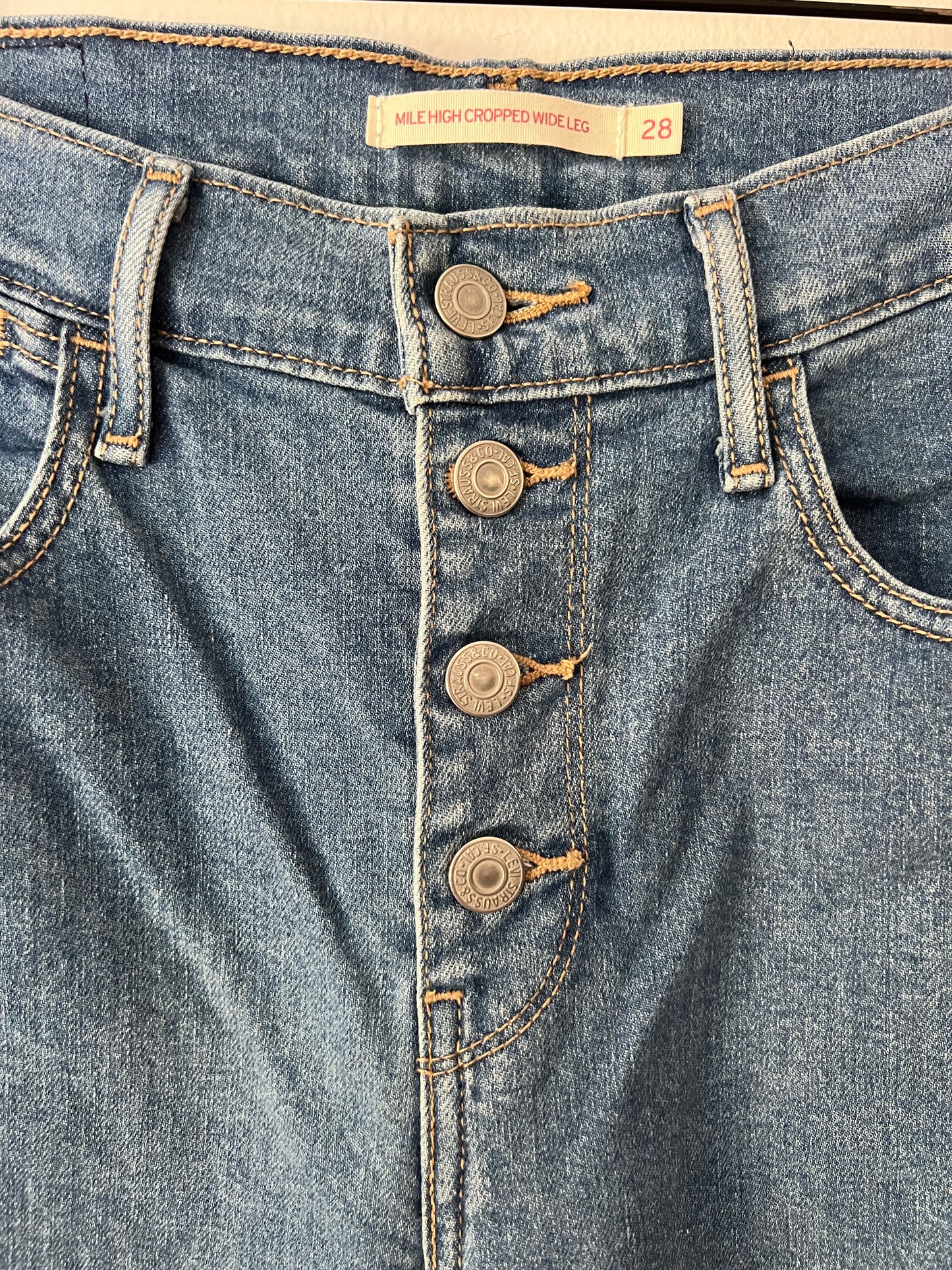 Levi’s Mile High Cropped Wide Leg