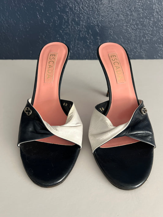 Vintage Escasa Blue & White Twisted Leather Heels