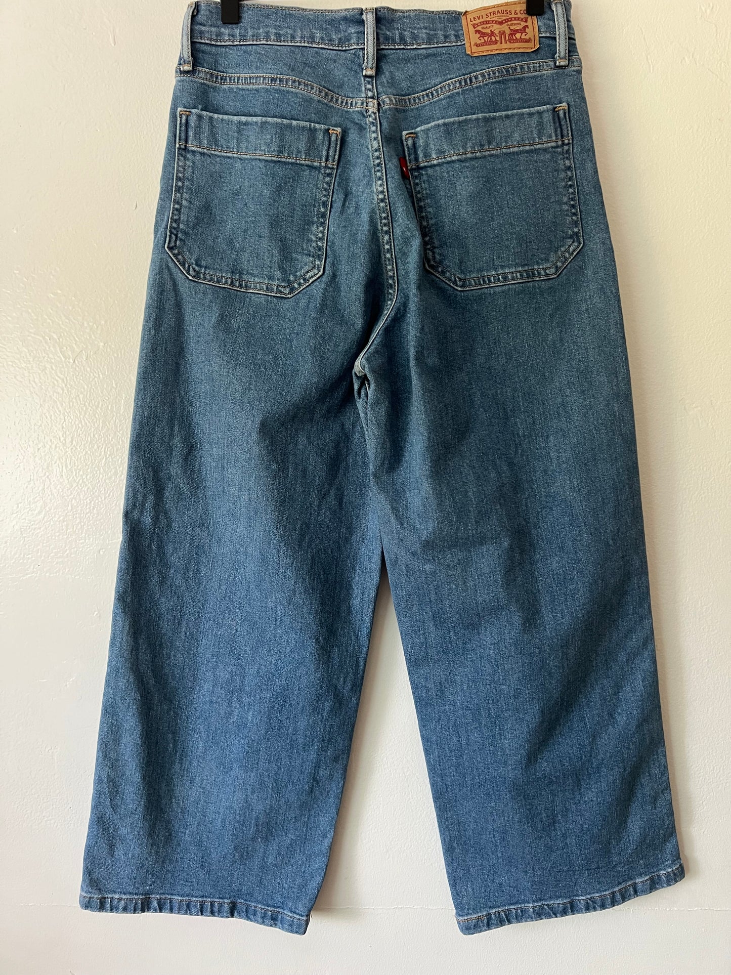 Levi’s Mile High Cropped Wide Leg