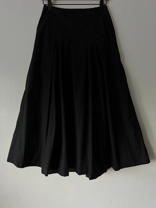 Aritzia Babaton Black Midi Skirt
