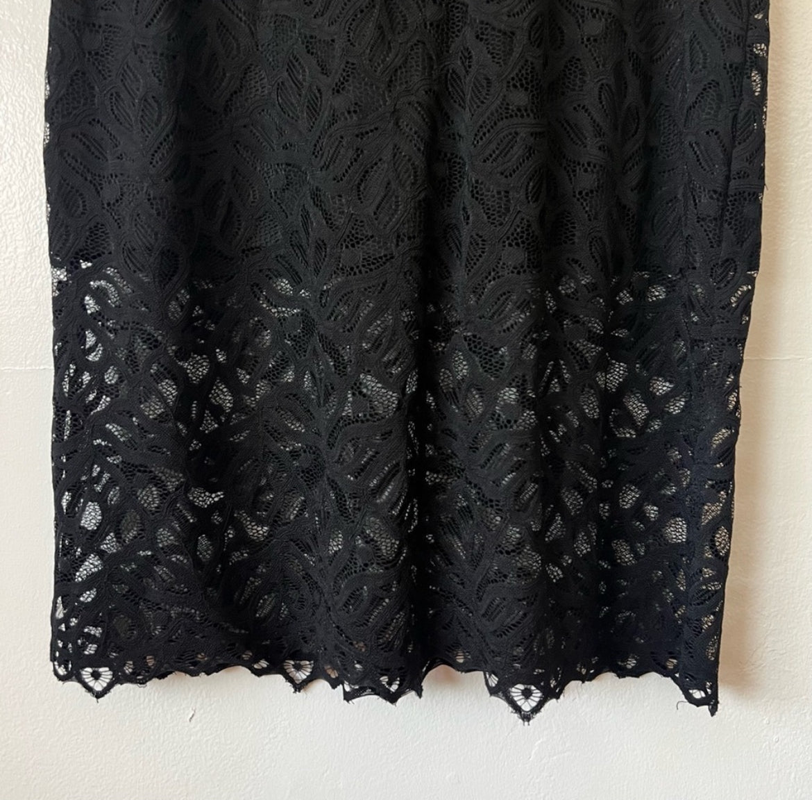 Kensie Black on Black Lace Cap Sleeve Midi Dress Choose Goodfinds Kensie Black on Black Lace Cap Sleeve Midi Dress Choose Goodfinds