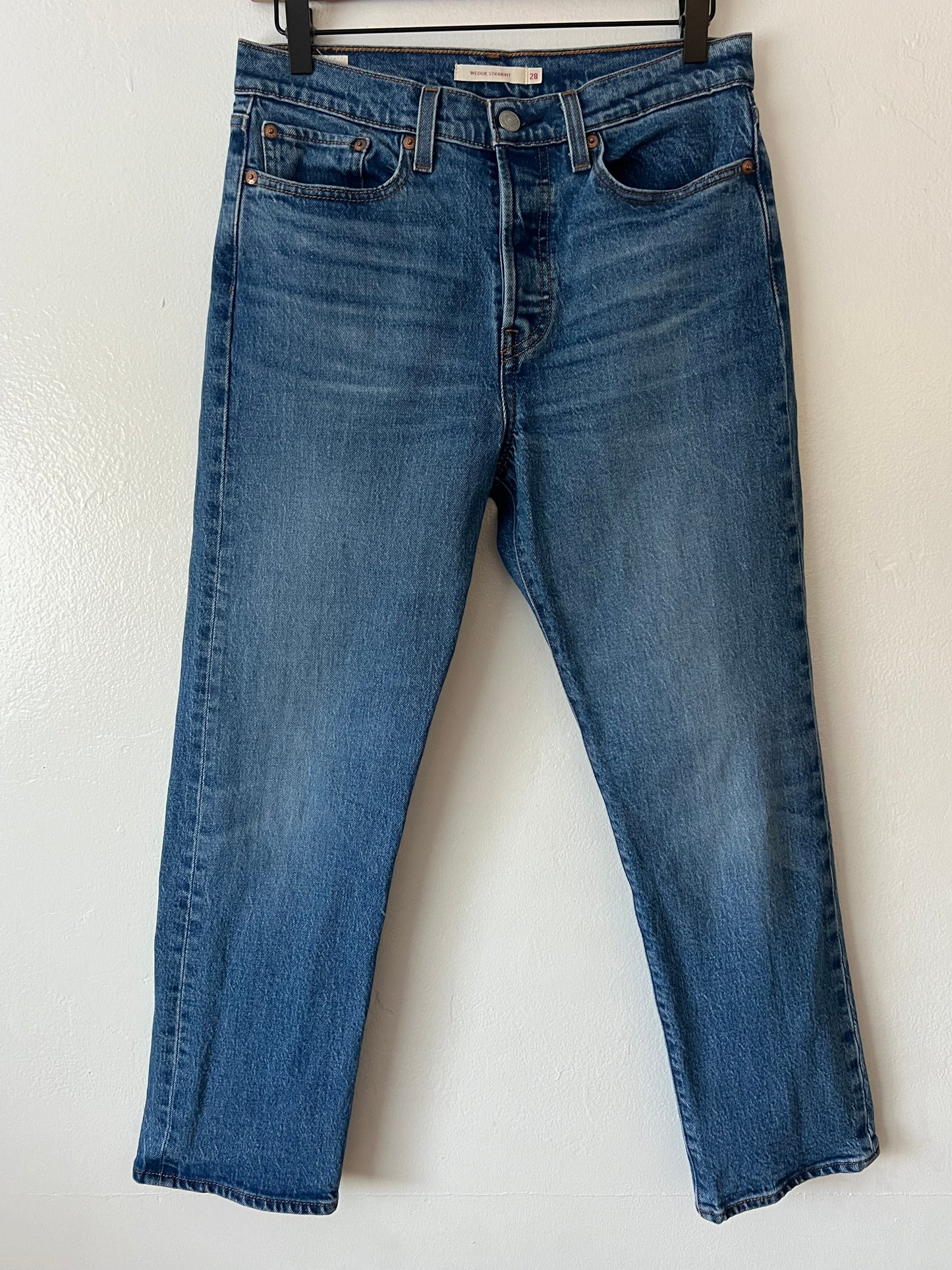 Levi’s Wedgie Straight Fit Jeans