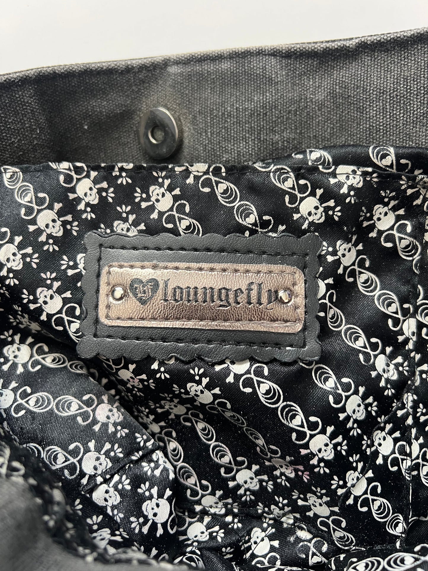 Vintage Loungefly Skull Shoulder Bag